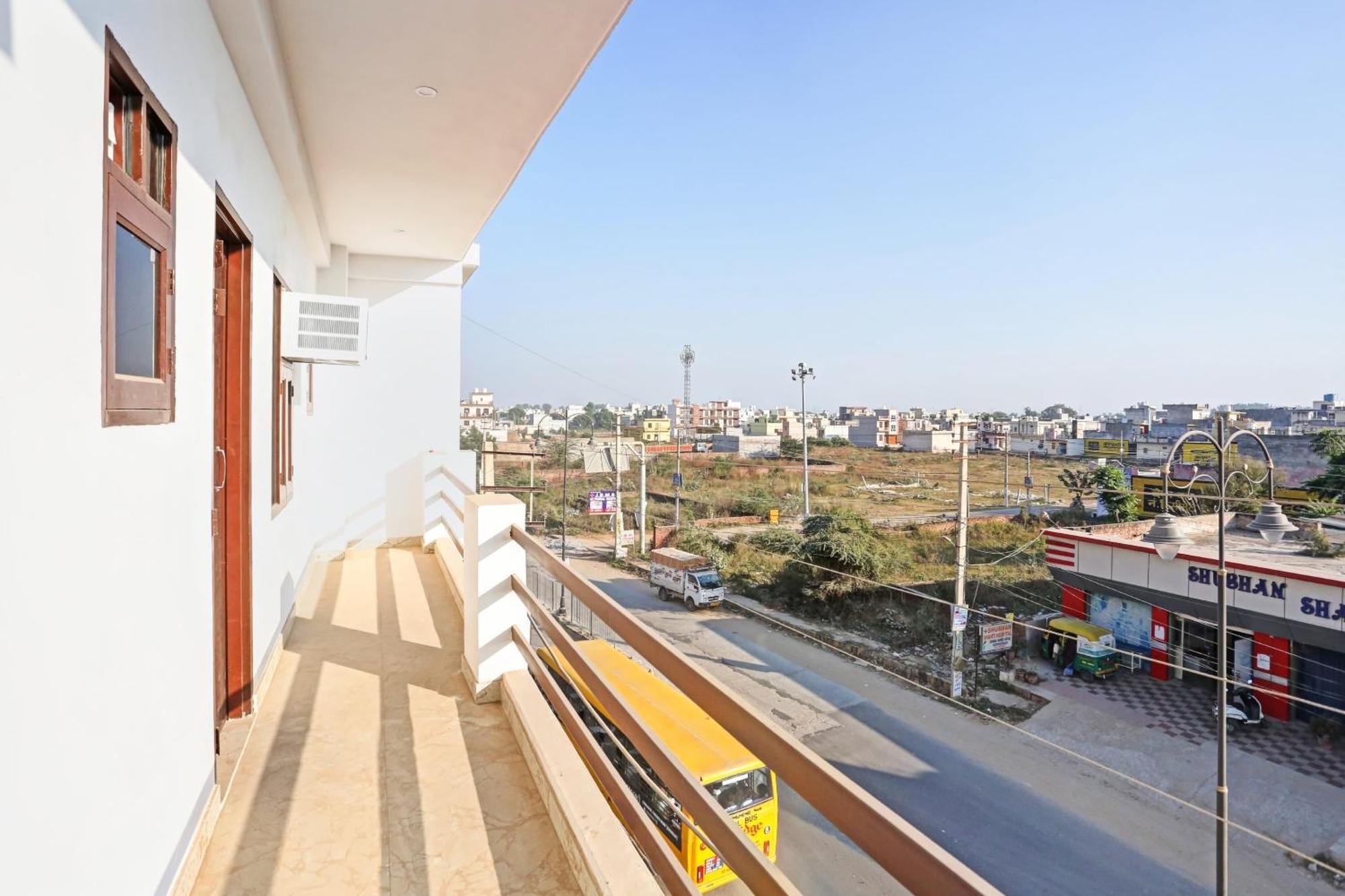 Collection O The Royal Fern Otel Farrukhnagar Dış mekan fotoğraf